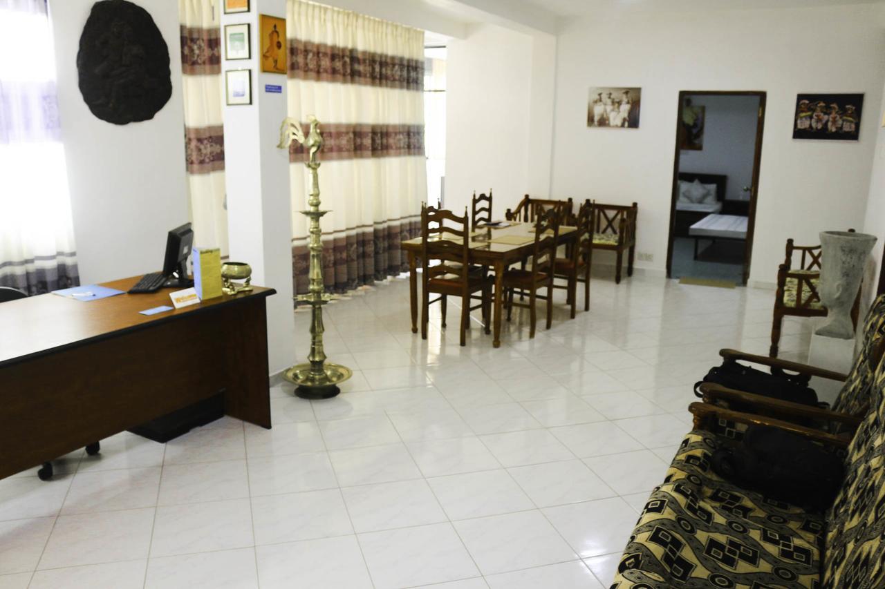 Yoho Travellers Residence Kandy Kültér fotó