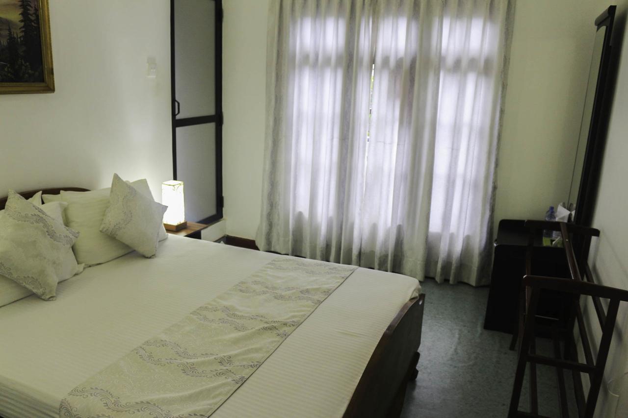 Yoho Travellers Residence Kandy Kültér fotó